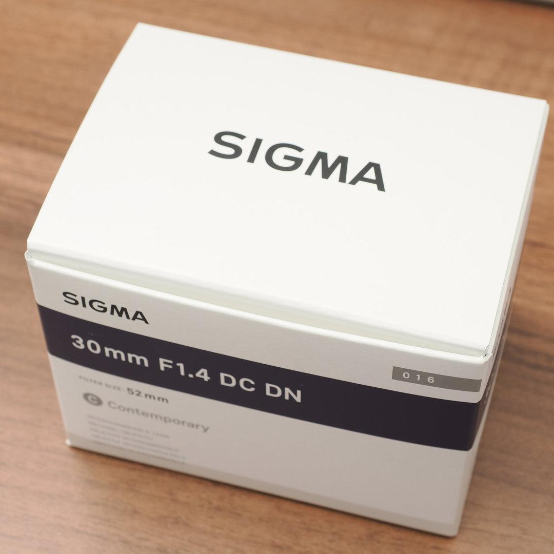 【中古美品】SIGMA 30mm F1.4 DC DN マイクロフォーサーズ