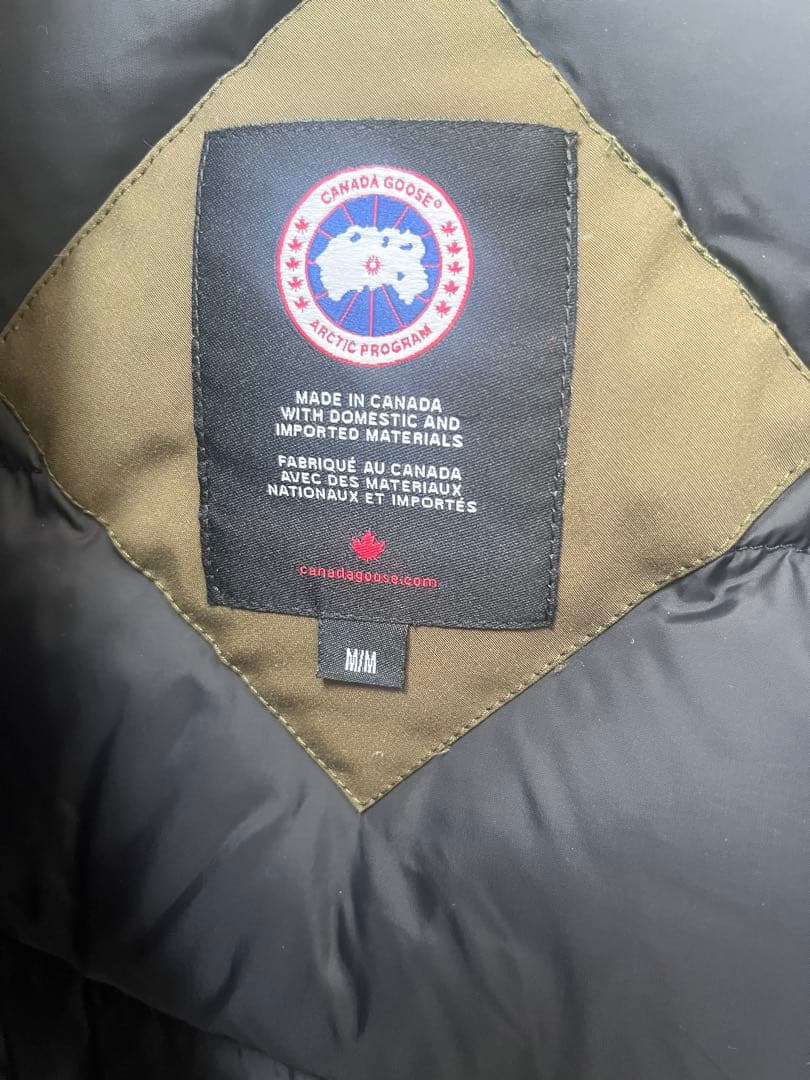 日本限定モデル カナダグースラブラドールボンバーカーキサイズM