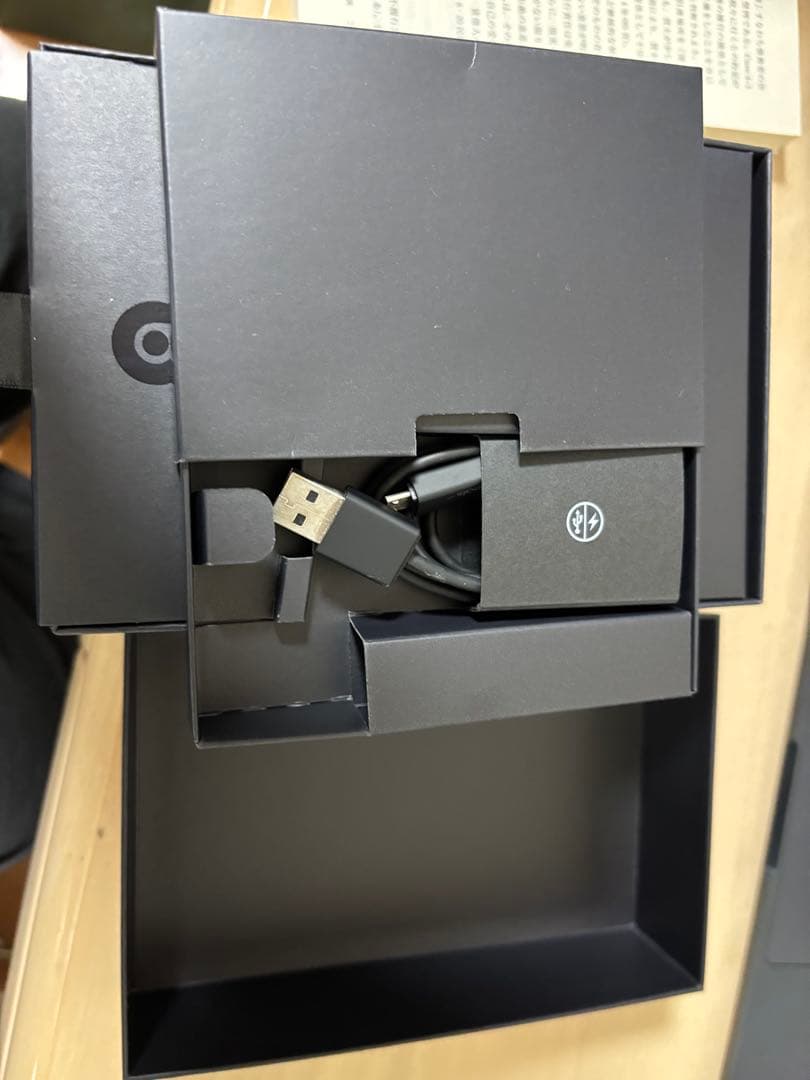 Beats solo3ワイヤレスヘッドホン ブラック