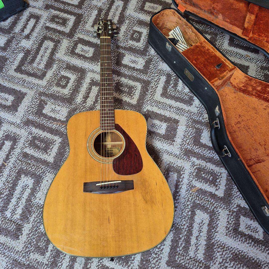 YAMAHA FG-200 アコースティックギター ハードケース付き