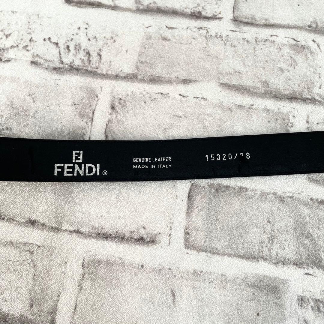 美品✨フェンディ　レディース　ベルト　コンボ　FF金具　ズッカ　黒