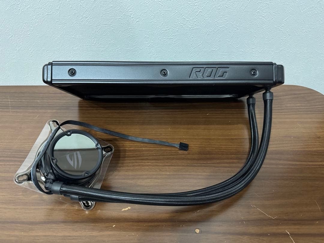 ASUS ROG STRIX LC II 280 ARGB 簡易水冷