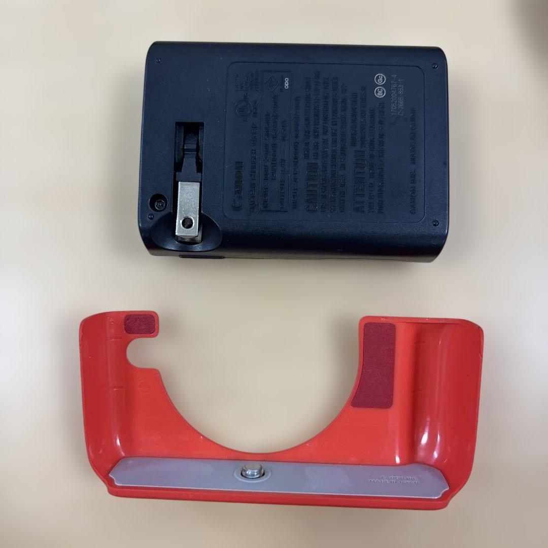 Canon EOS M10 ホワイト EF-M 15-45mm