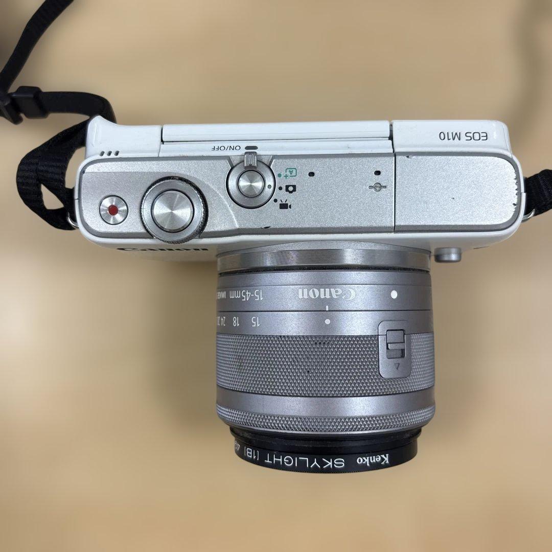 Canon EOS M10 ホワイト EF-M 15-45mm