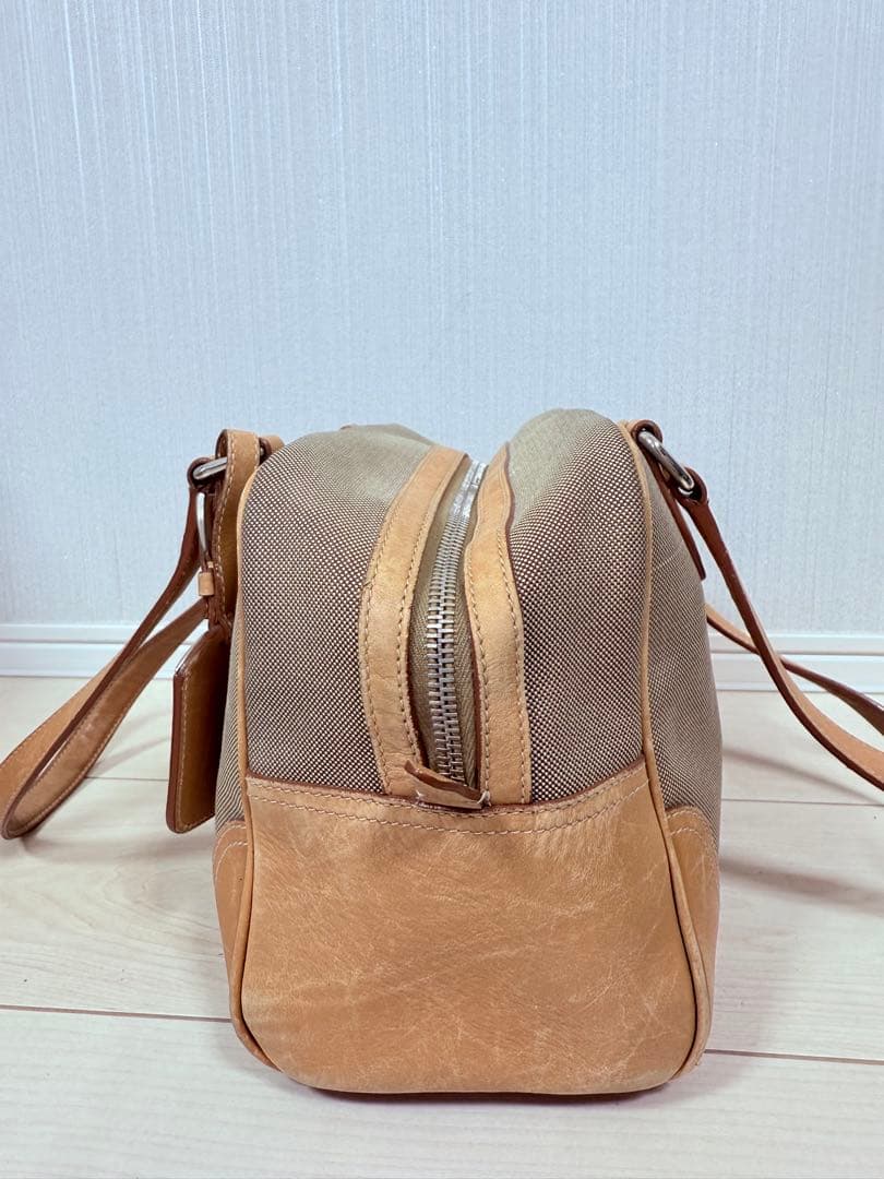 プラダ ジャガード レザー　ボストンバックハンドバッグ　鍵付 ロゴ刺繍