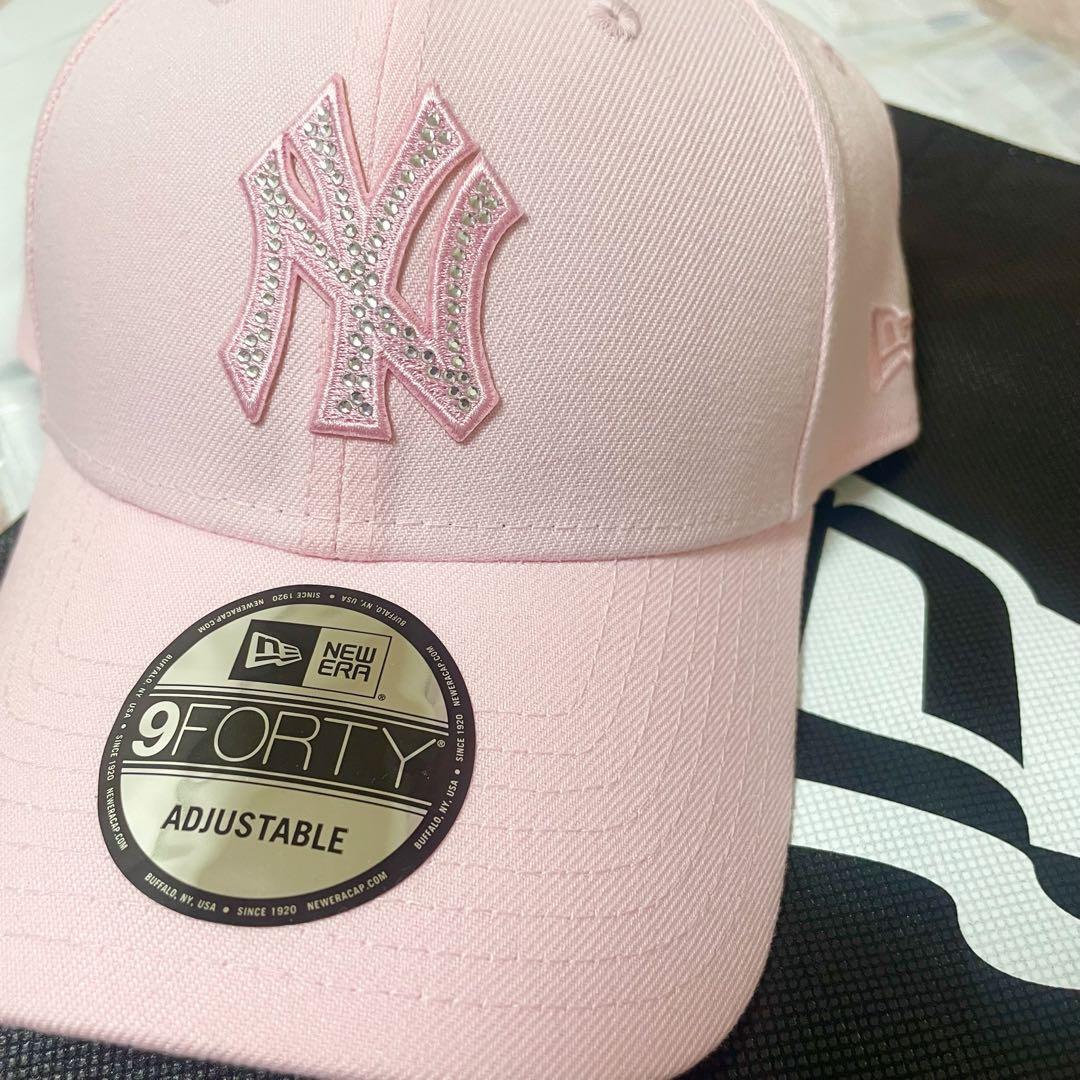 ニューエラ　9FORTYRHINESTONE ニューヨークヤンキース　ピンク