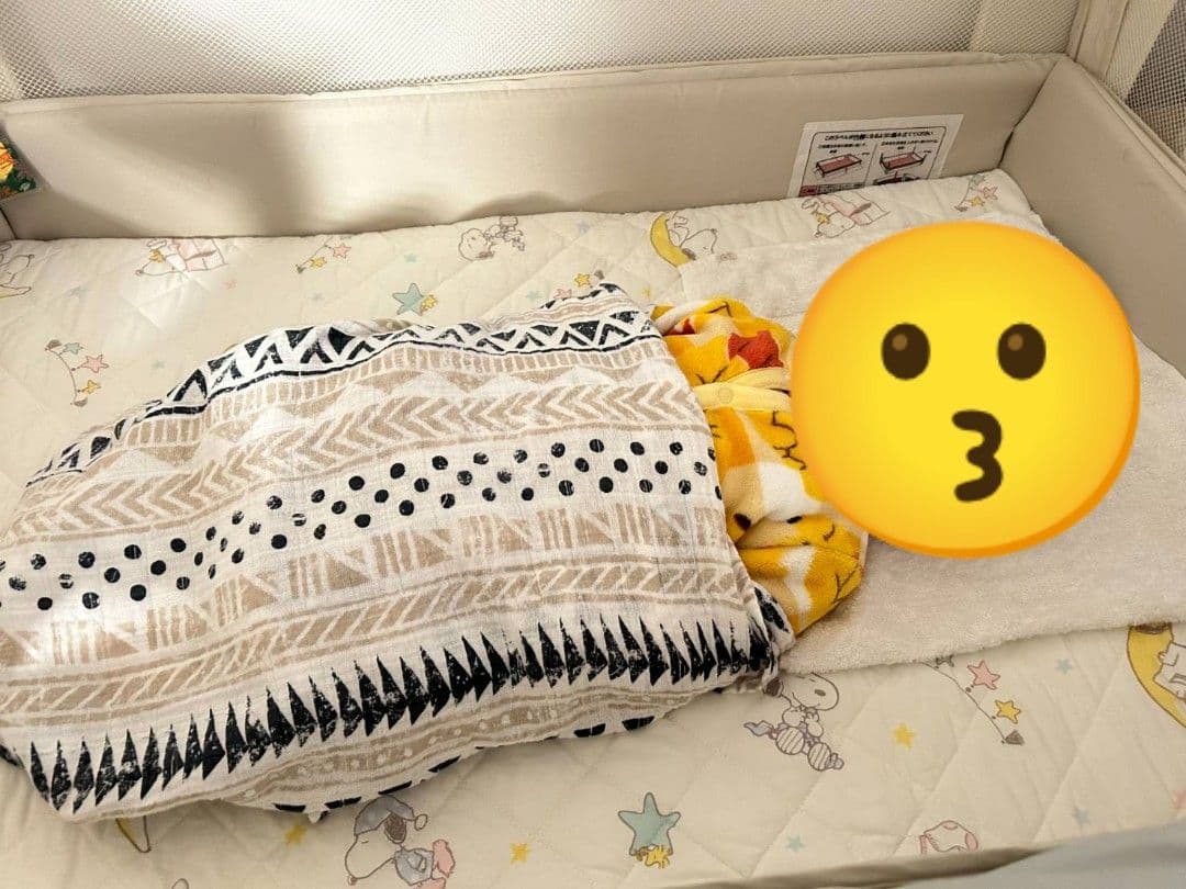 【美品】アップリカ ココネル エアー AB　ホワイトグレー