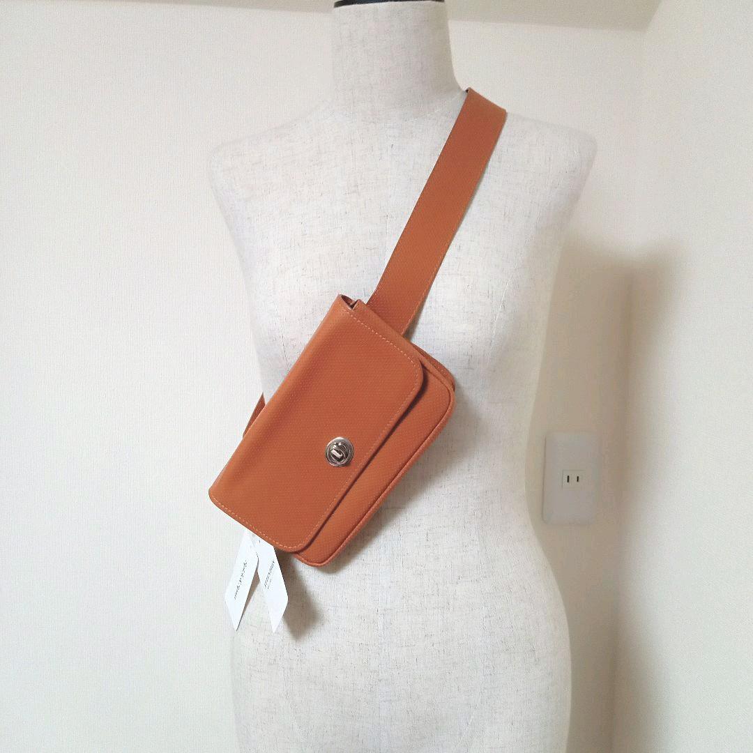 新品　SPICK AND SPAN　ウエストポーチ　メッセンジャーバッグ　牛革