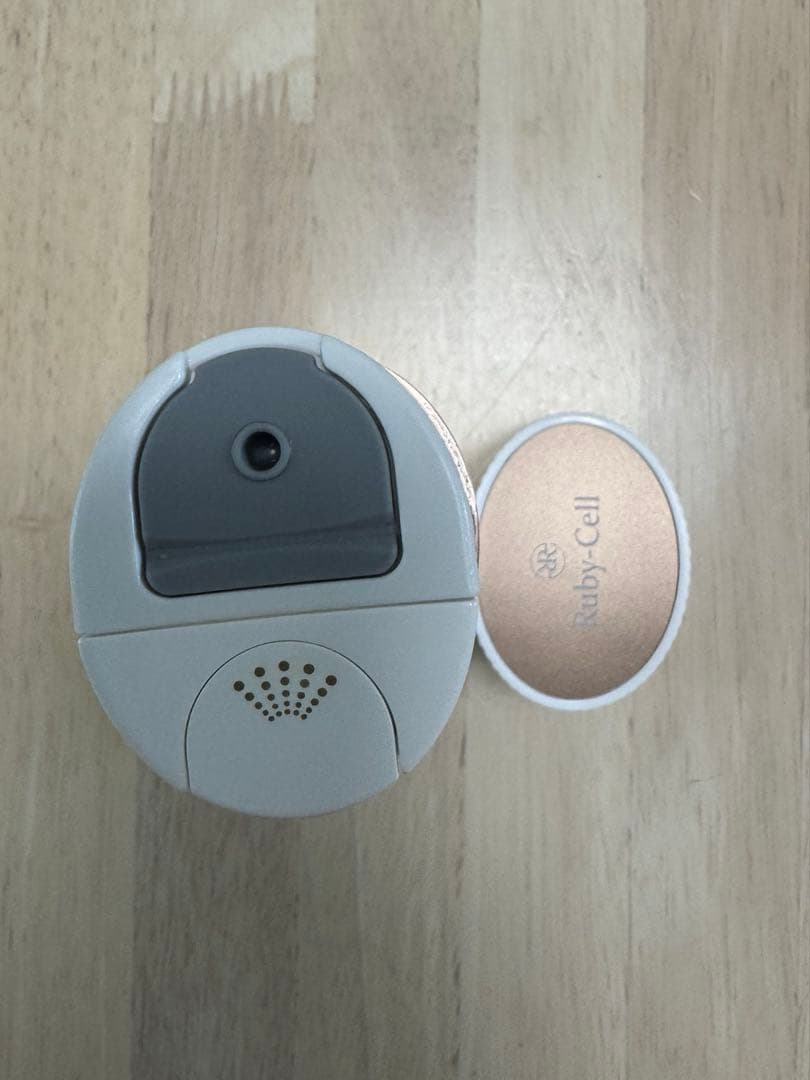 ルビーセル ハンディエアブラシ、美容液10本付き