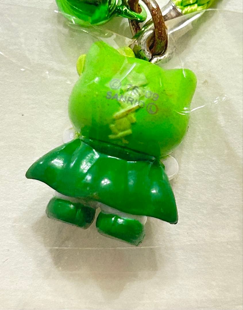 ハローキティ 全日本 プロレス 覆面レスラー 根付け ストラップ 2種セット