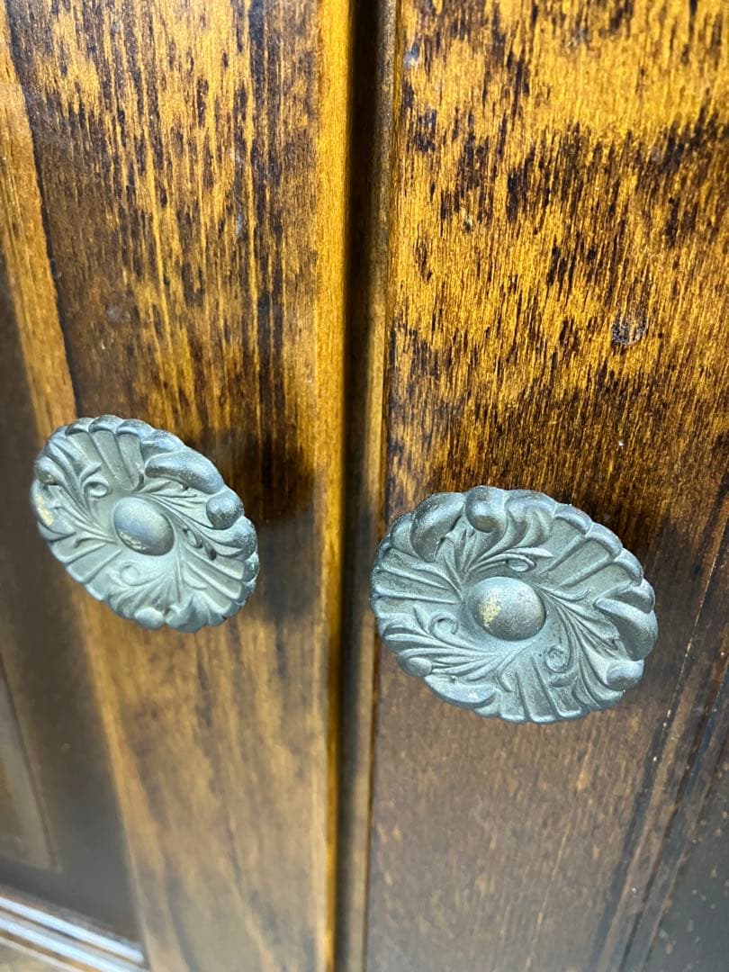 最終値下げ　カリモク コロニアル サイドチェスト / レトロ電話台 キャビネット