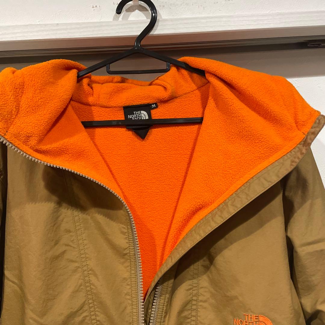 THE NORTH FACE NP71933 マウンテンパーカー ブラウン