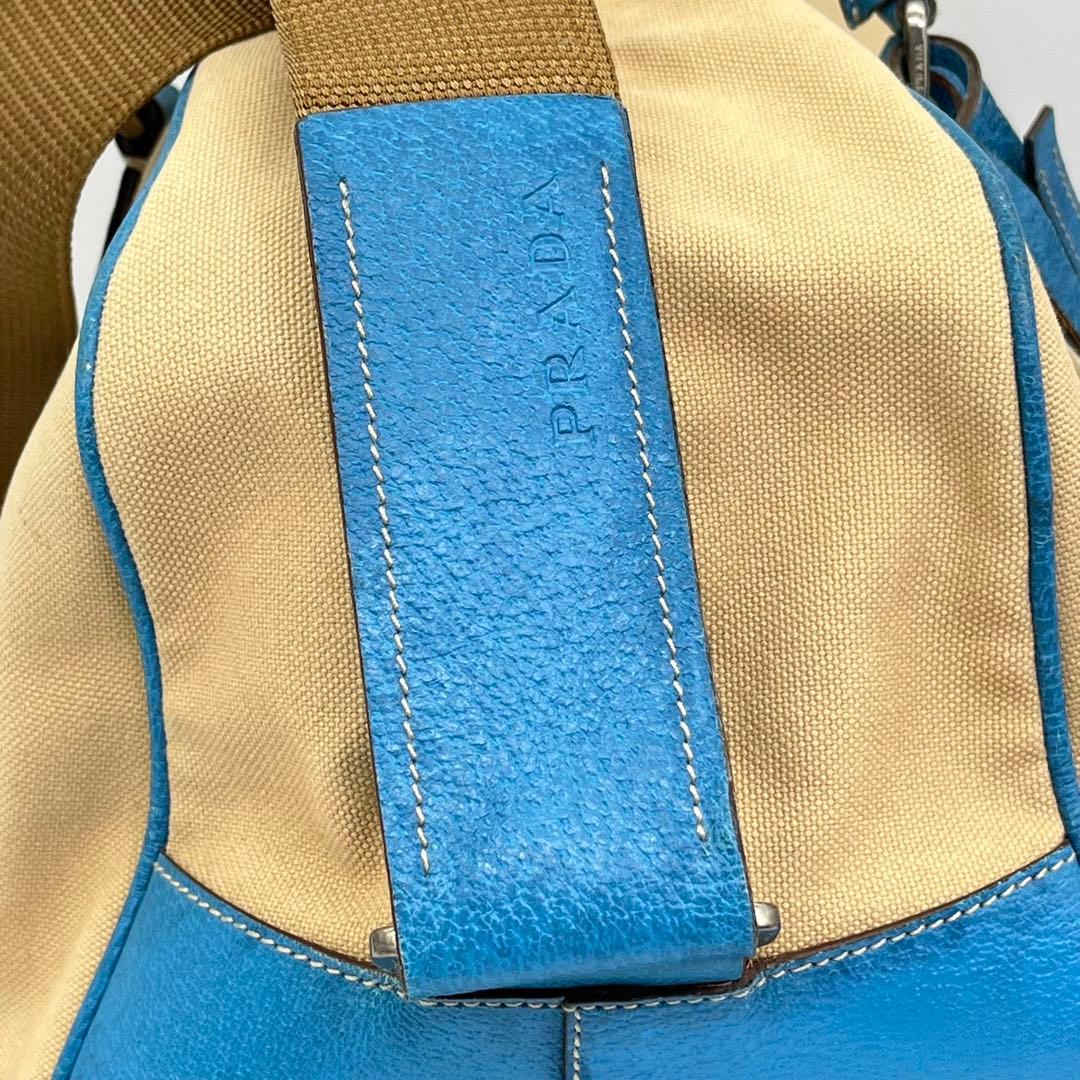 プラダ ボストンバッグ ショルダーバッグ 2way 三角ロゴ チャーム付 大容量