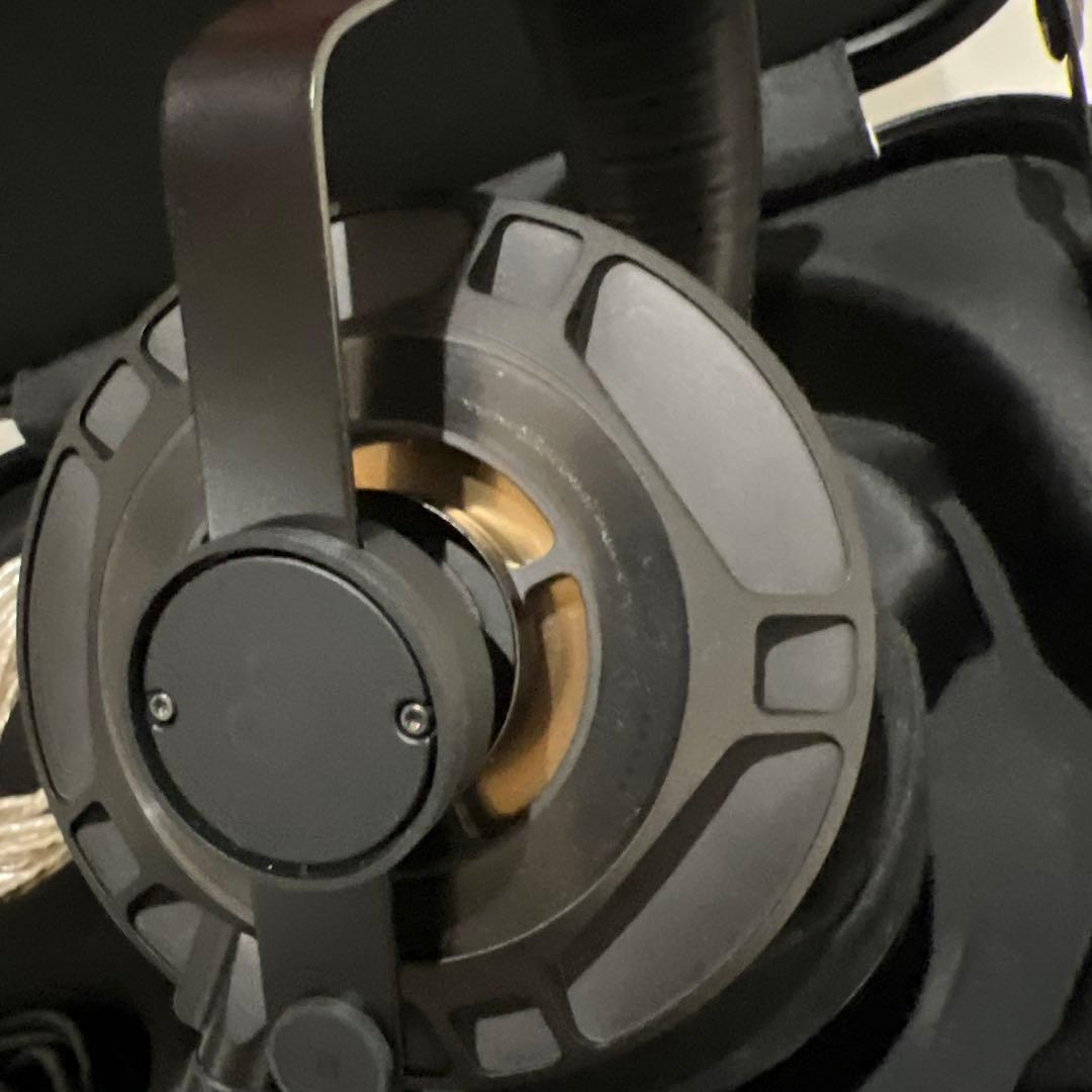 ヘッドホン D8000 Pro limited Edition (Final)