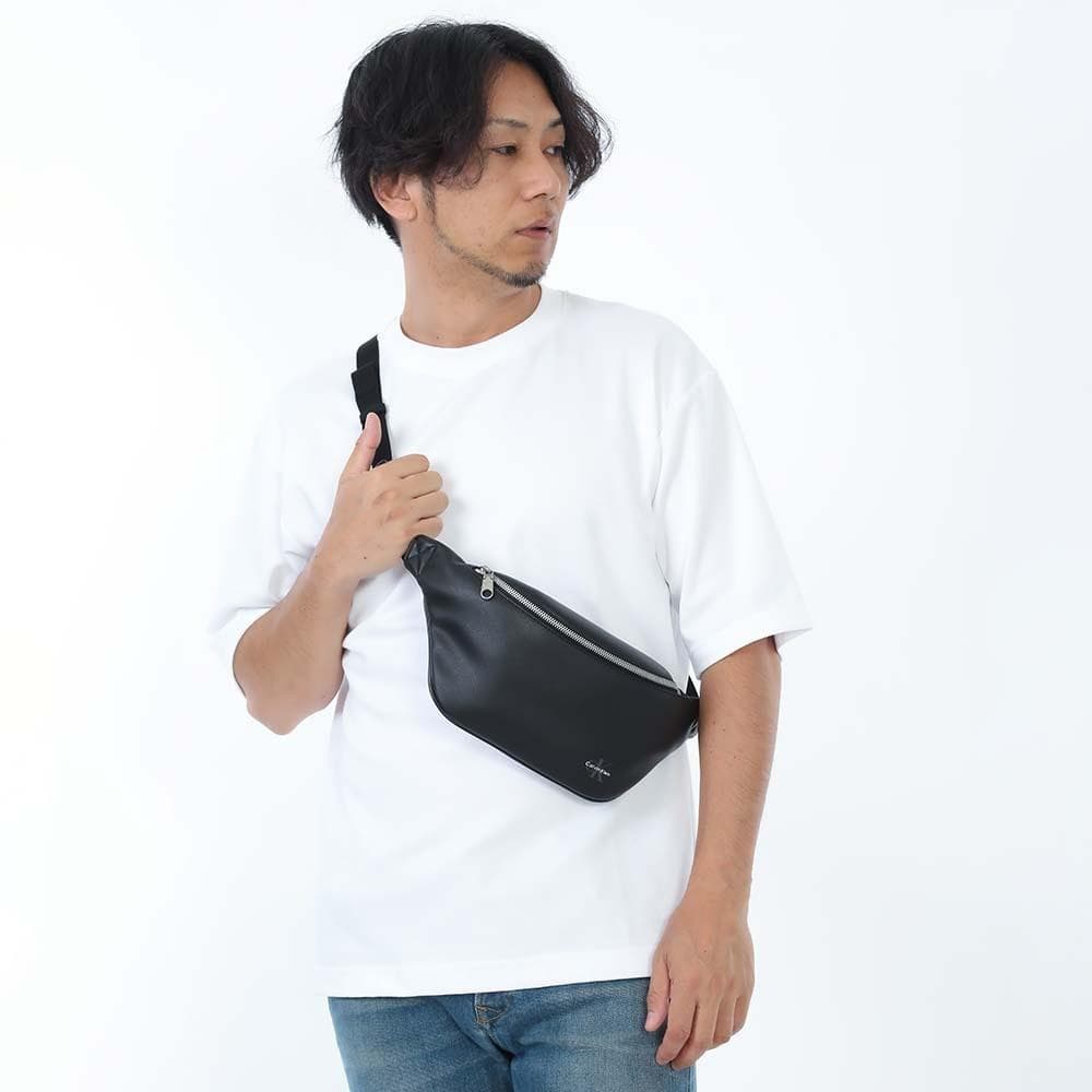 新品   LV04G3012G UB1 ボディバッグ