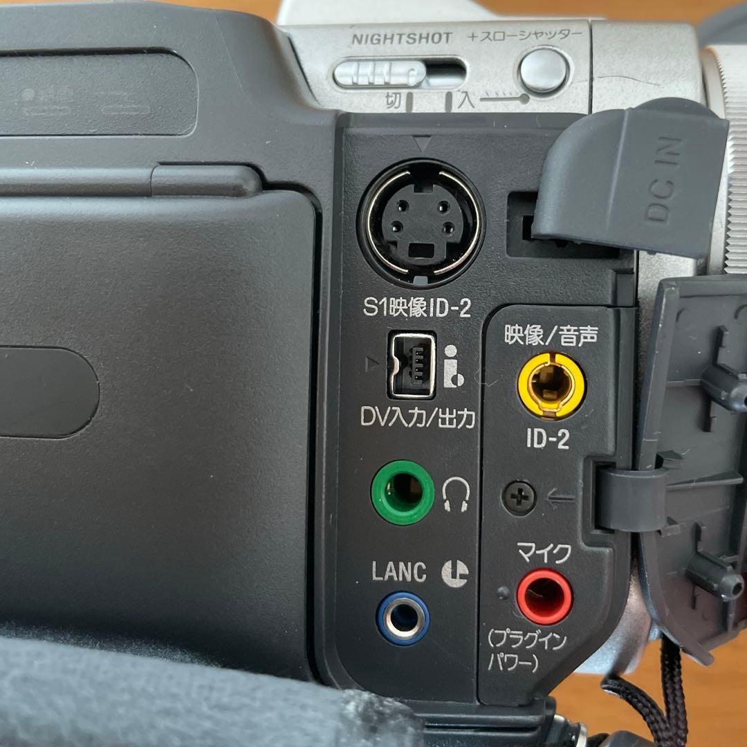 SONY ハンディカム　DCR-TRV8K