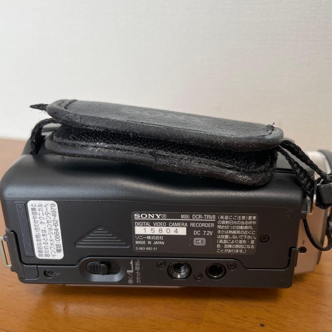 SONY ハンディカム　DCR-TRV8K