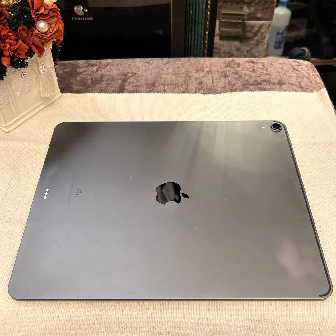 【訳あり】iPadPro 12.9 第3世代 512GB 電池83%ボタン難あり