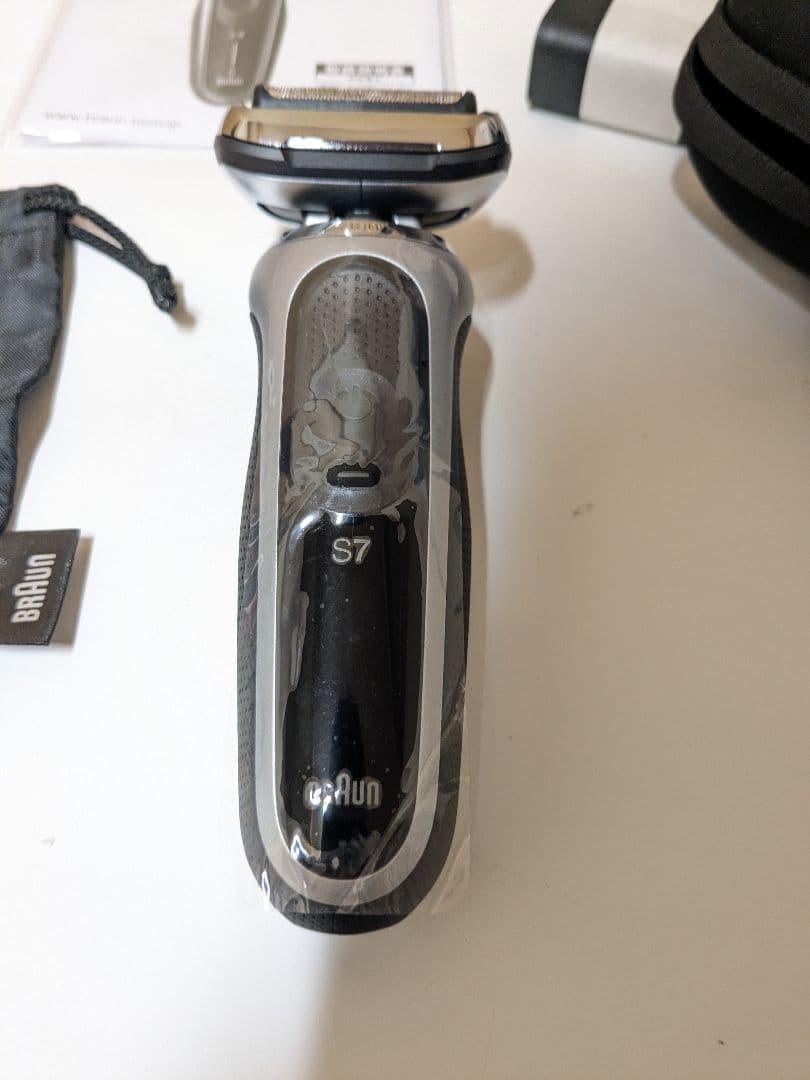 未使用　ブラウン　BRAUN 71-S7500CC-V シリーズ7 BRAUN