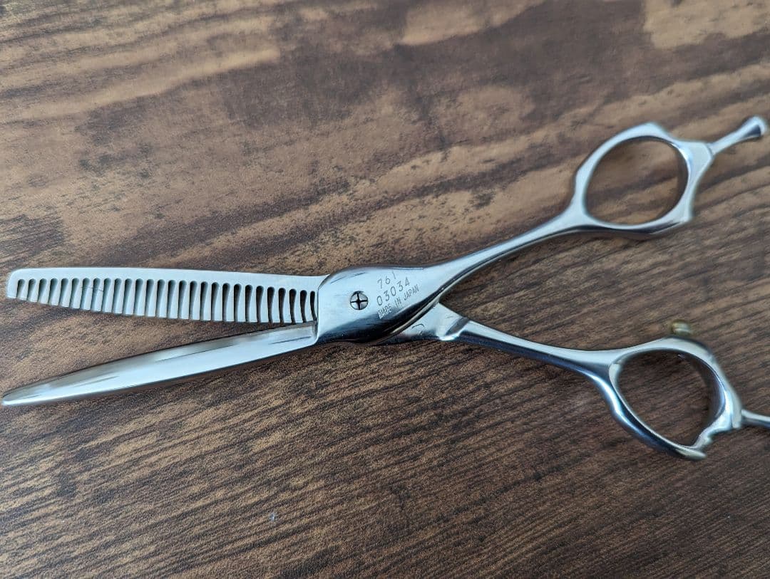 光 ヒカリ hikari c-evo 761 セニングシザー ケース付き