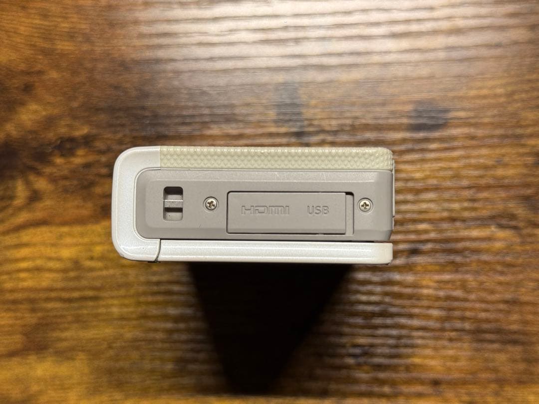 デジタルカメラ CASIO EXILIM HS EX-ZR50