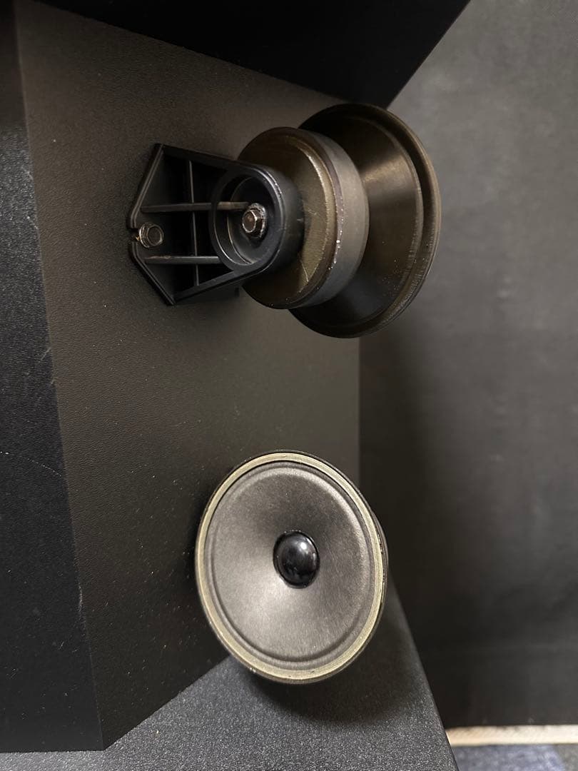 スピーカー・ウーファー Bose 301 seri III