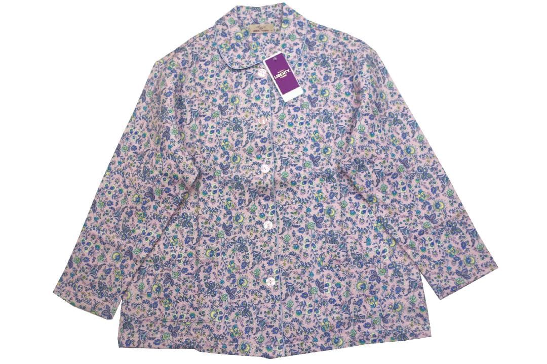 【新品】リバティ LIBERTY fabric　中綿入り秋冬物パジャマ（M)