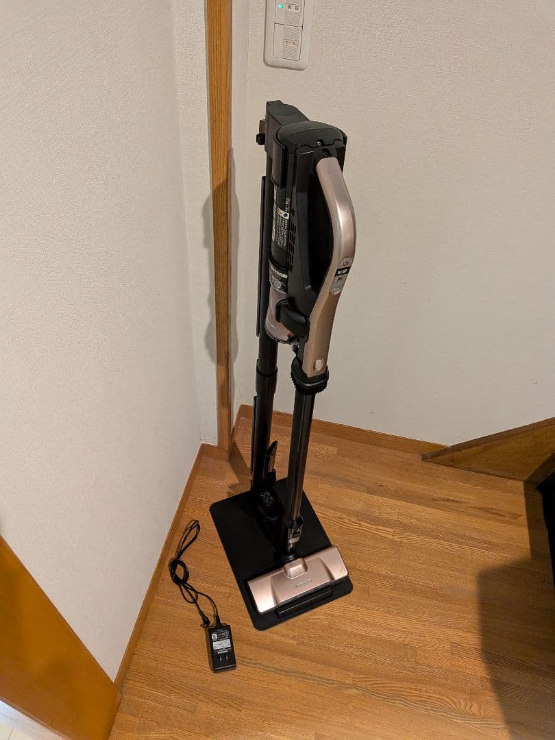 【良品】日立　スティッククリーナー　PV-BHL3000J