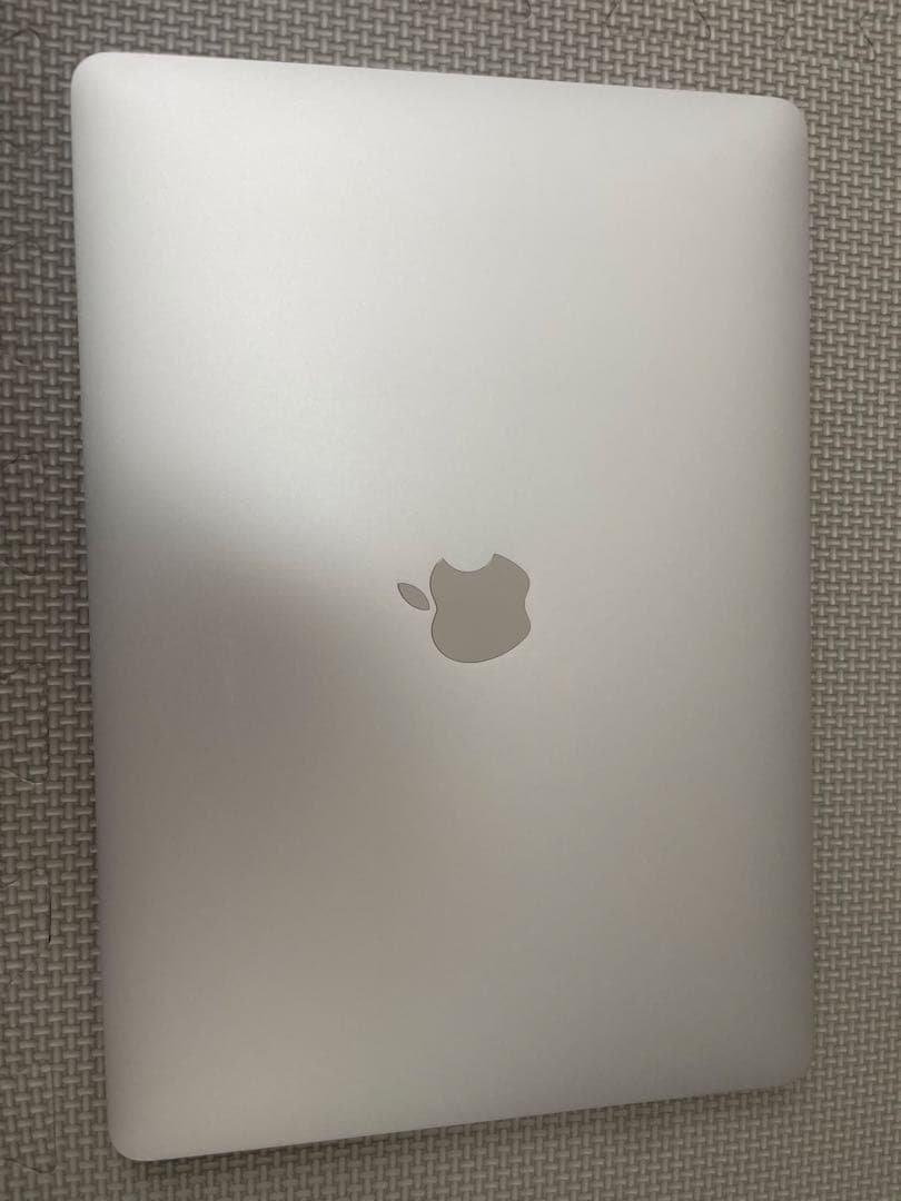 MacBook本体 Apple MacBook Air M1 2020