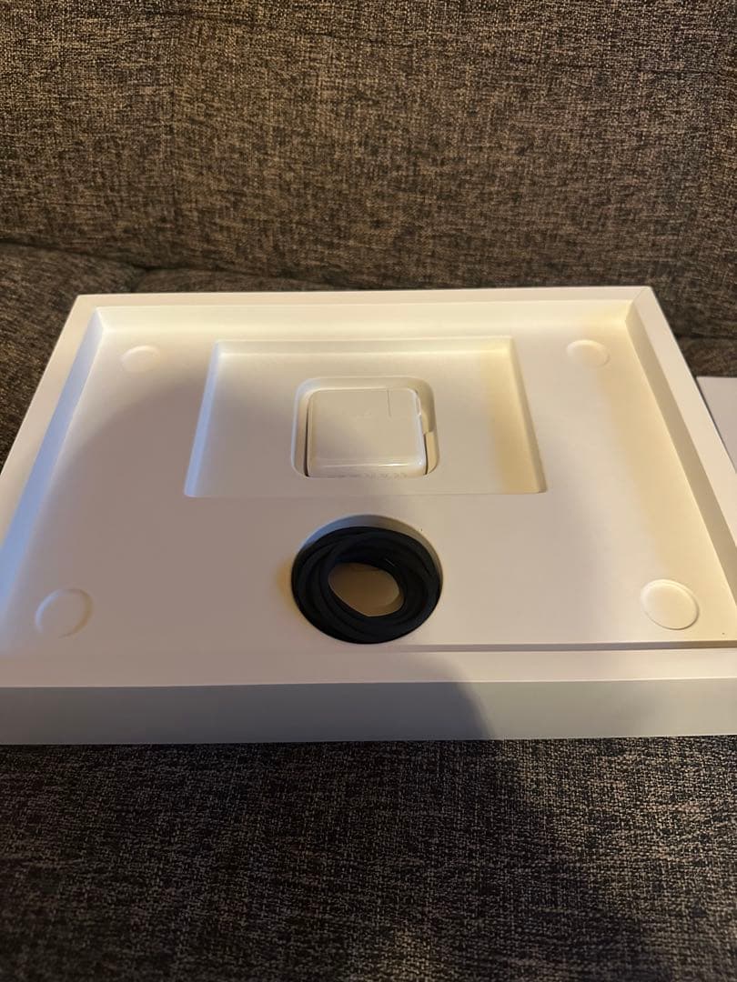 14インチ MacBook Pro M5チップ 24GB 512G