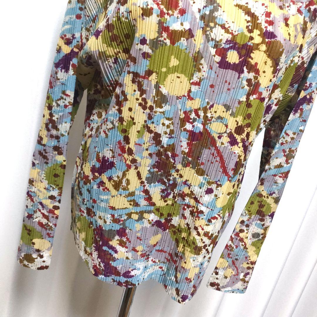 【美品】プリーツプリーズ イッセイミヤケ 総柄 タートル プルオーバー