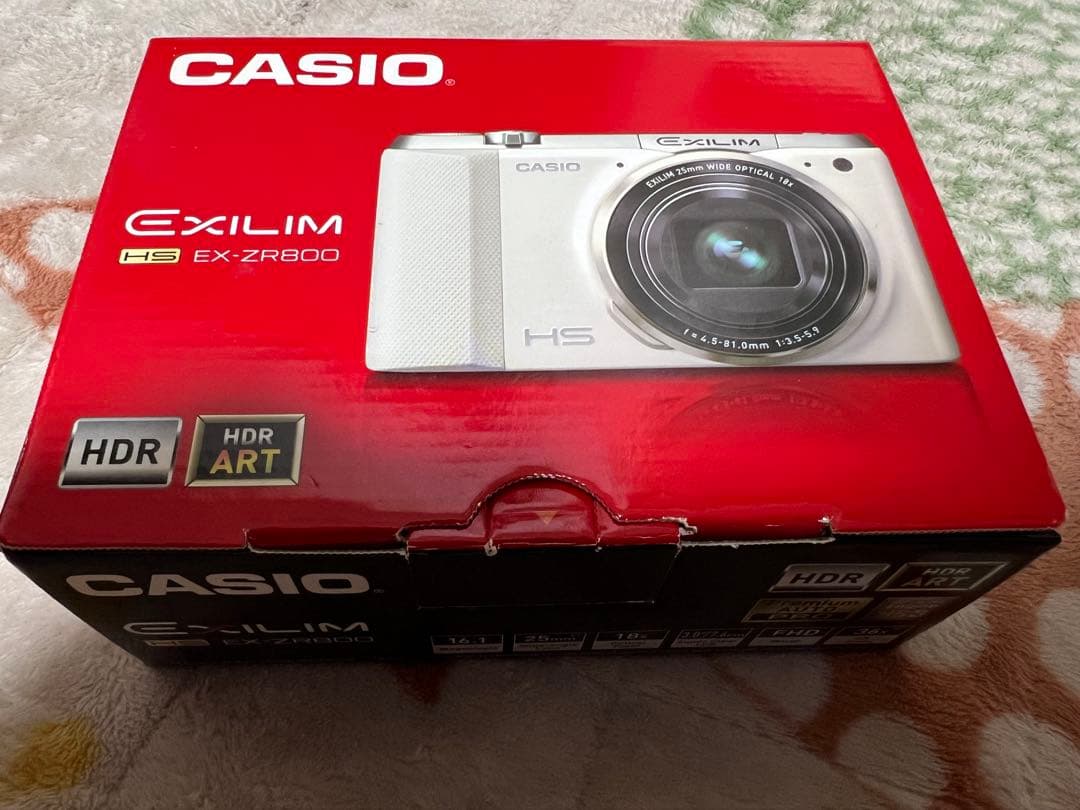 【美品】CASIO EXILM EX-ZR800 レッド