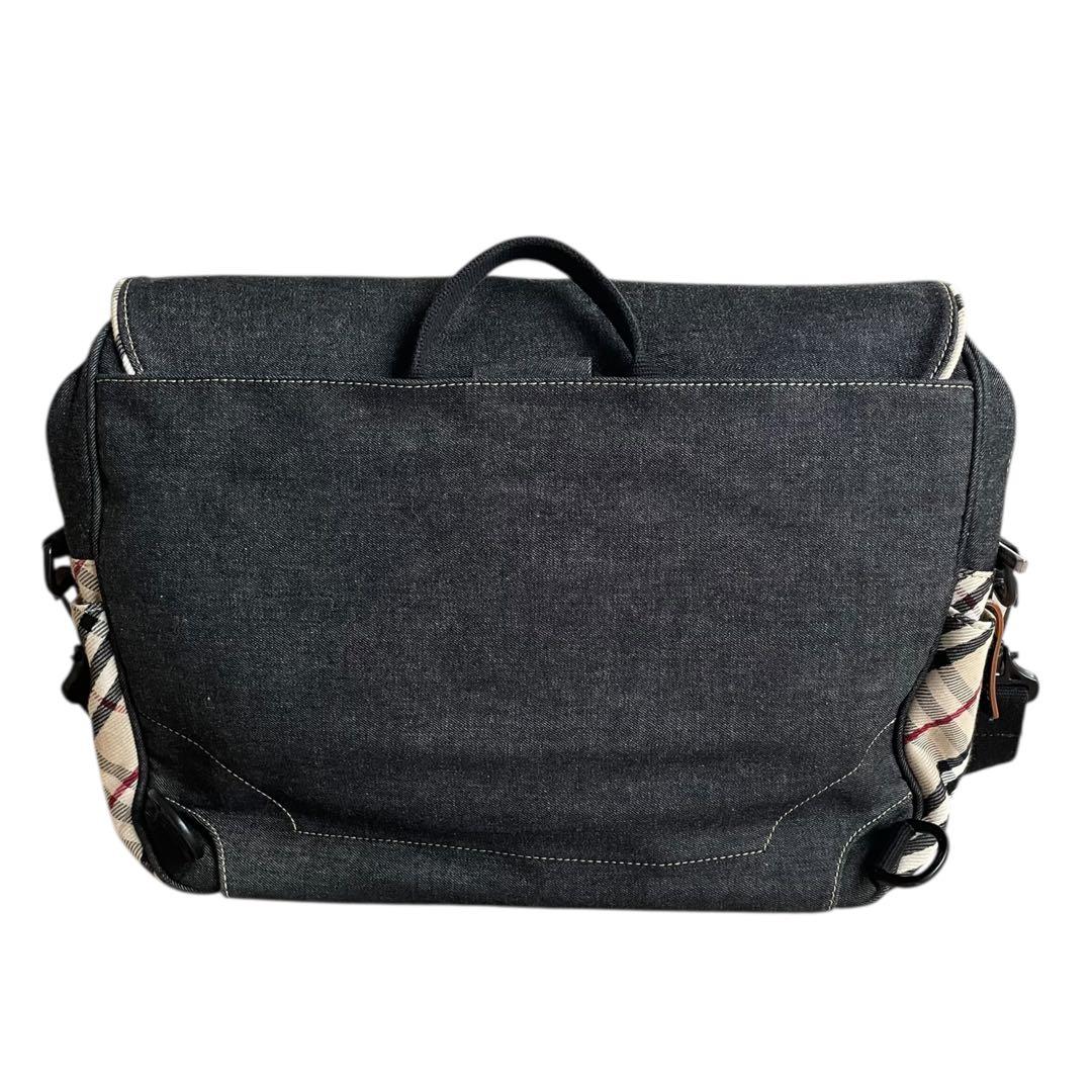 美品 BURBERRY メッセンジャーバッグ ショルダーバッグ ノバチェック