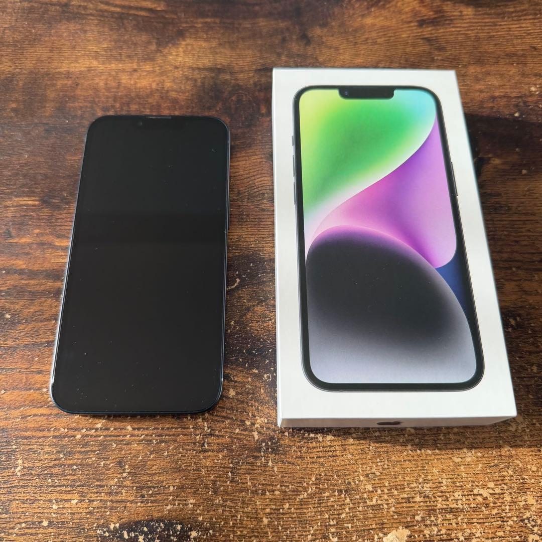 Apple iPhone 14 ブラック 本体 箱 Lightningケーブル付