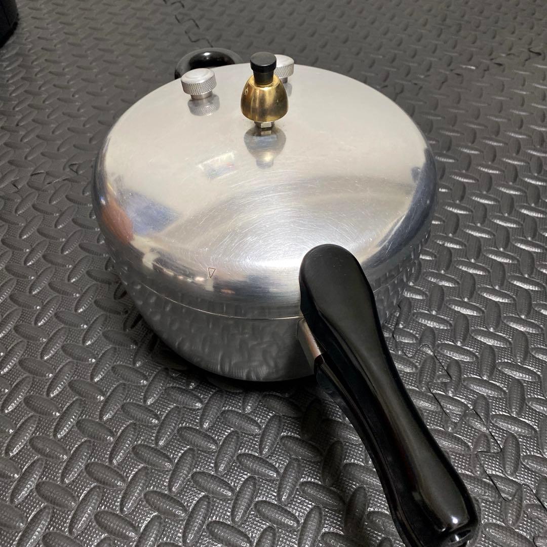 まるこ　ヘイワ　圧力鍋　4.5L 鋳物屋