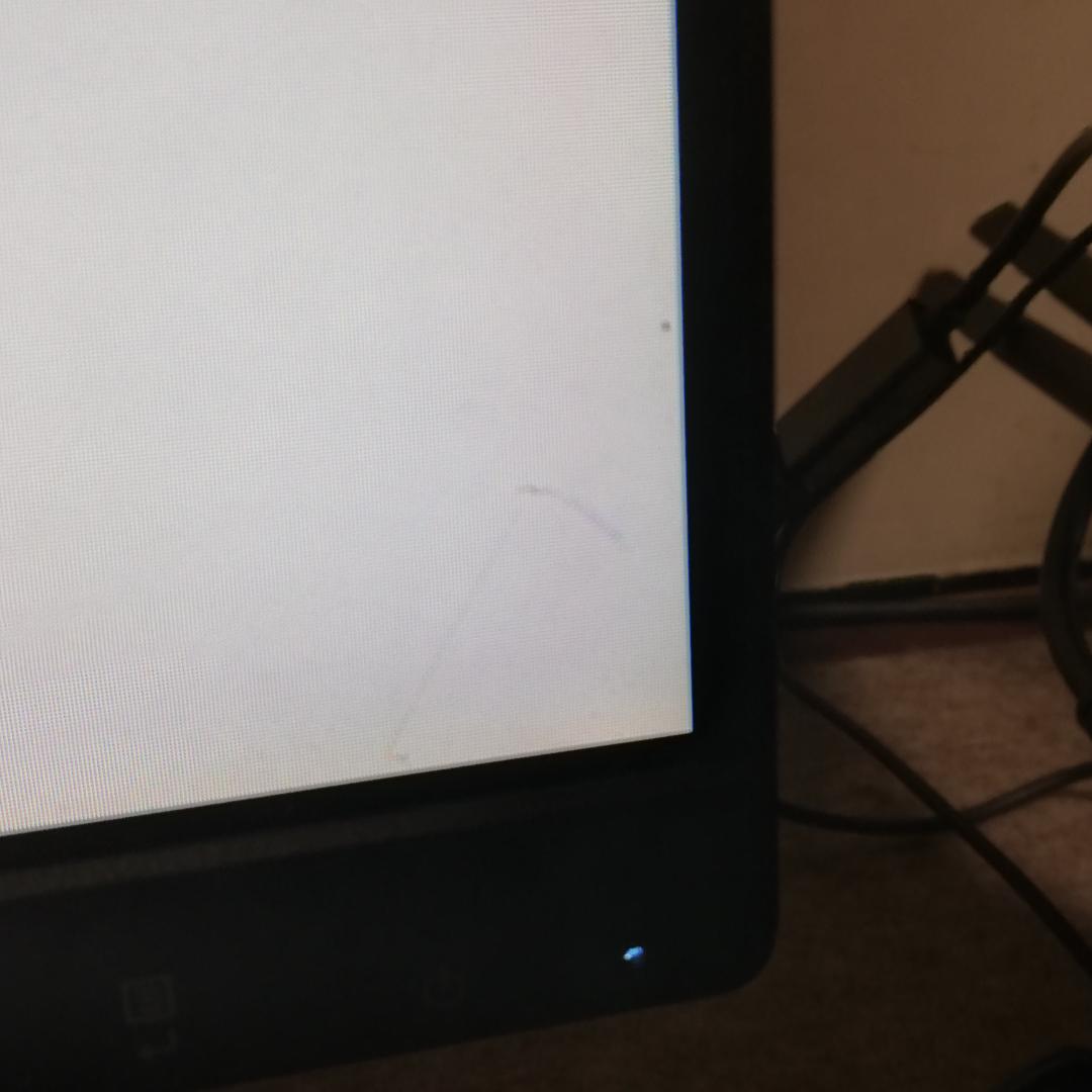 レノボ 超狭枠 24インチ液晶 と i5-9400F 塔載スリムPC 一式セット