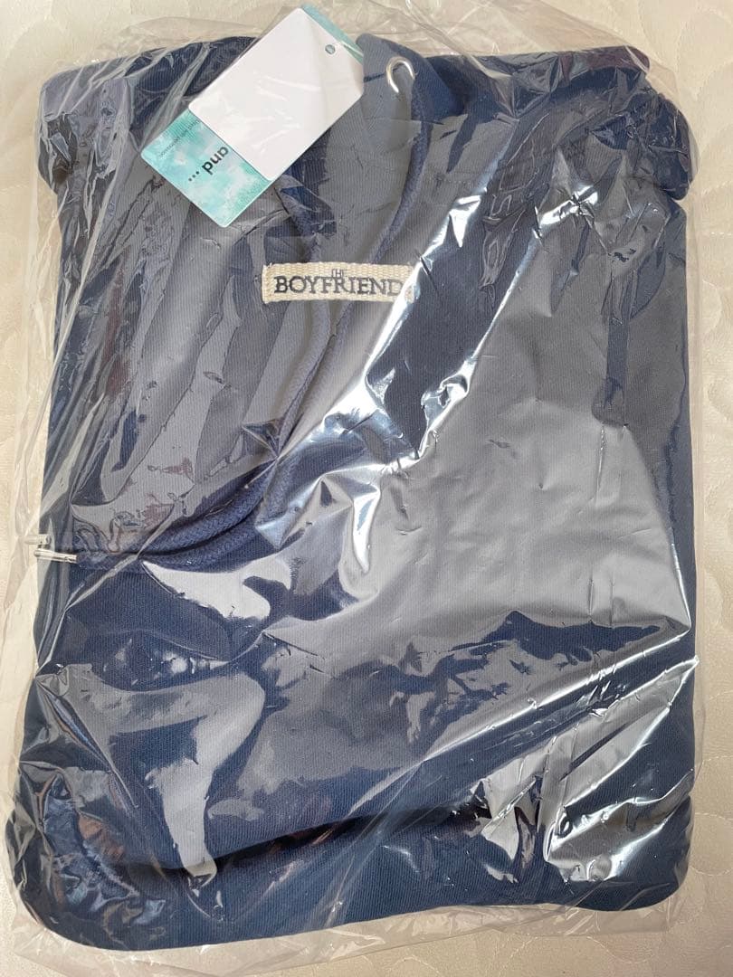 ニコアンド　ボーイフレンド　コラボ　フラワープルオーバーフーディー　パーカー