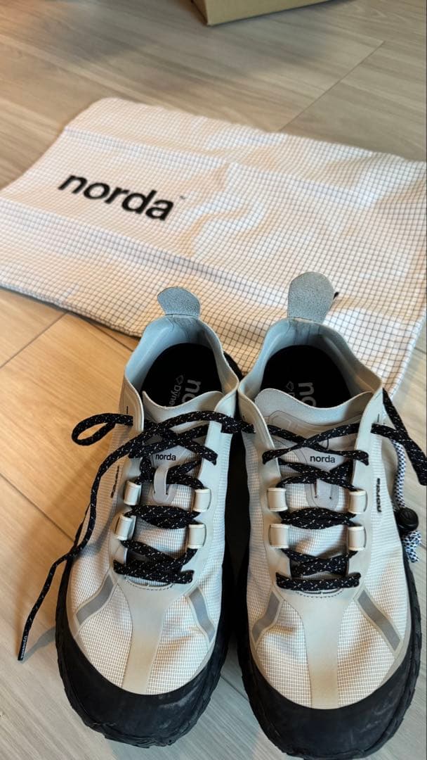 靴 norda 001 M (Cinder) US8.5/26.5cm