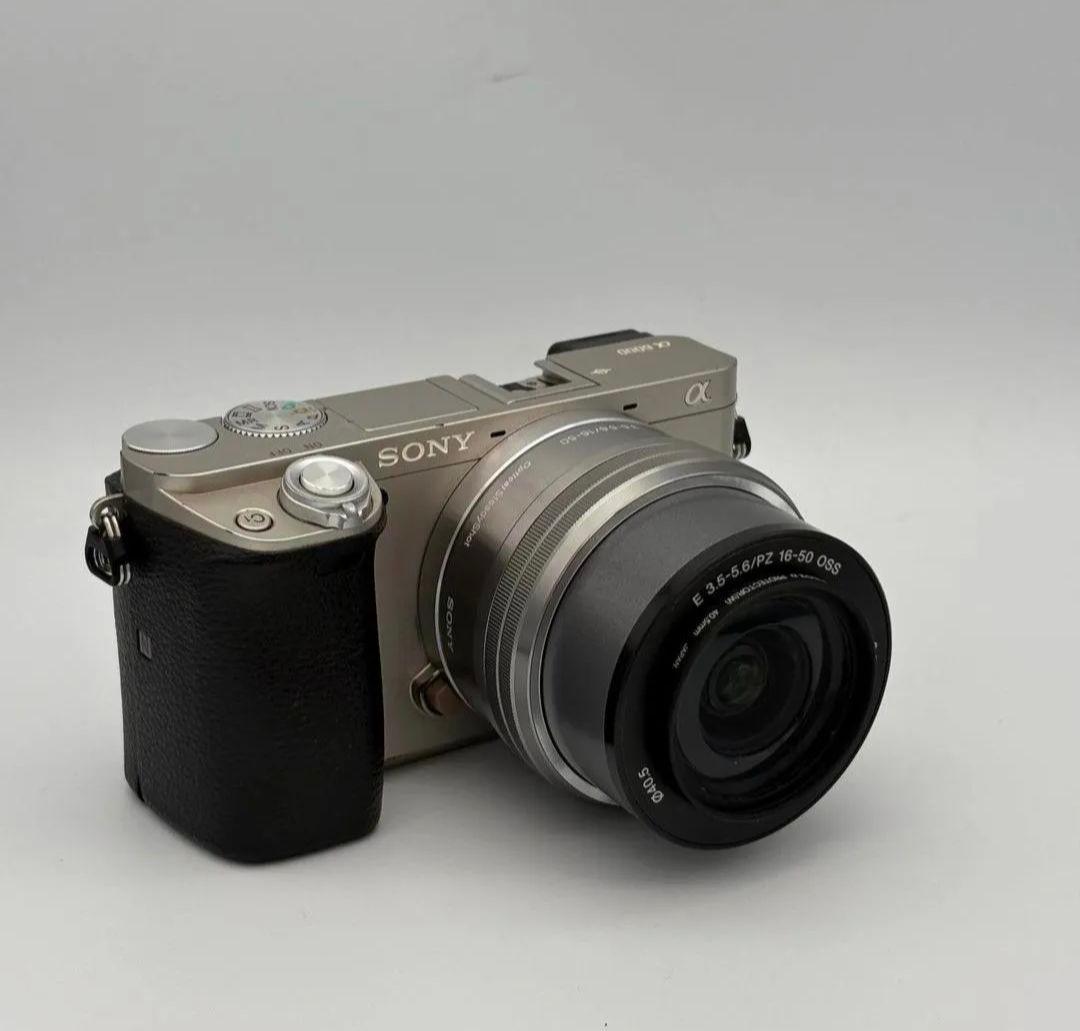 SONY α6000+16-50mm　一眼レフカメラ