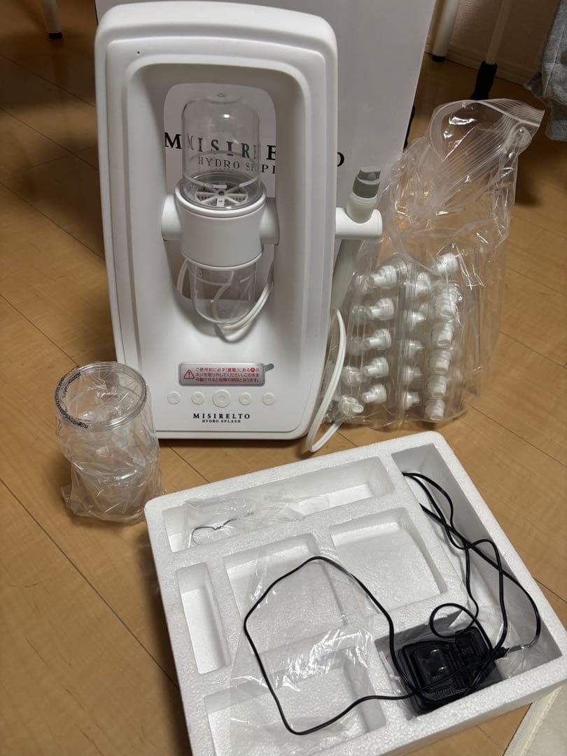 ハイドロスプラッシュ　毛穴洗浄　美容機器