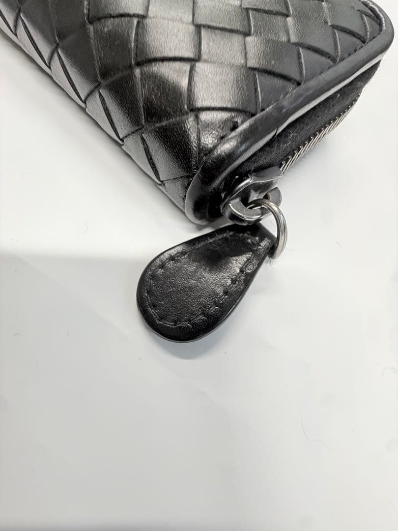 BOTTEGA VENETA (ボッテガヴェネタ)イントレチャートケース