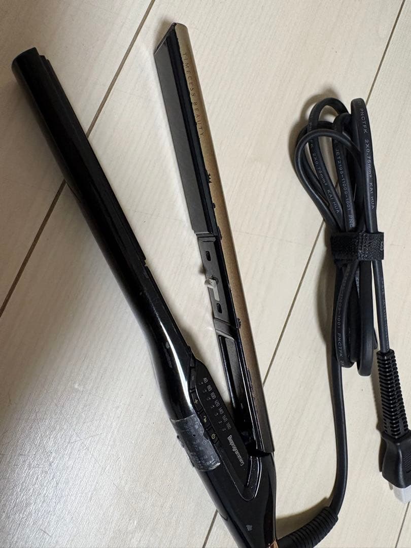 【ジャンク】ヘアビューロン 4D Plus ヘアアイロン 電源入らない 故障品