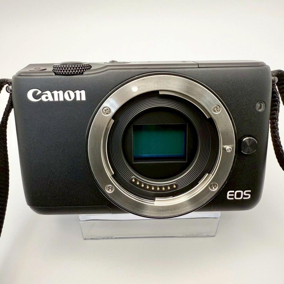 【箱付：美品】Canon EOS M10 ズームキット ブラック 819-14