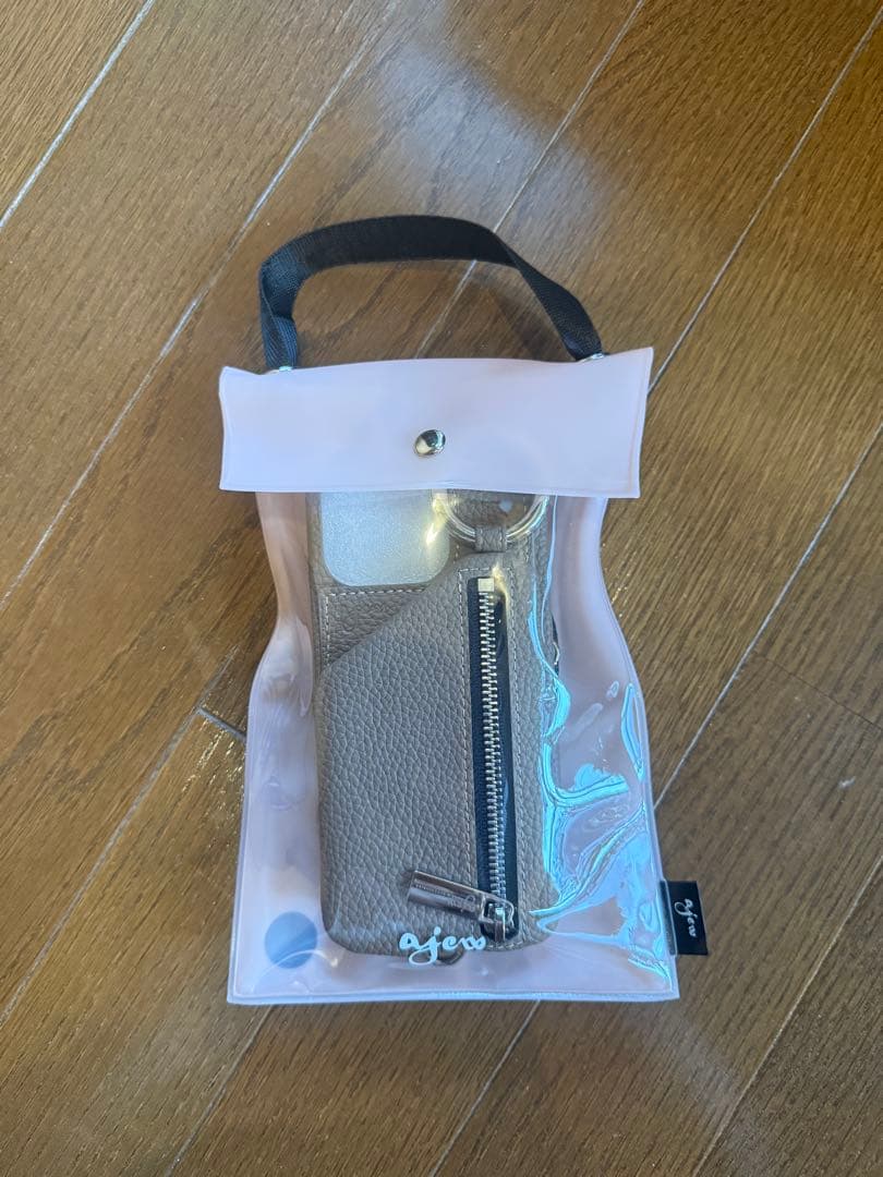 ajew iphone 16pro ケース ストラップ付き 新品未使用 ブラウン