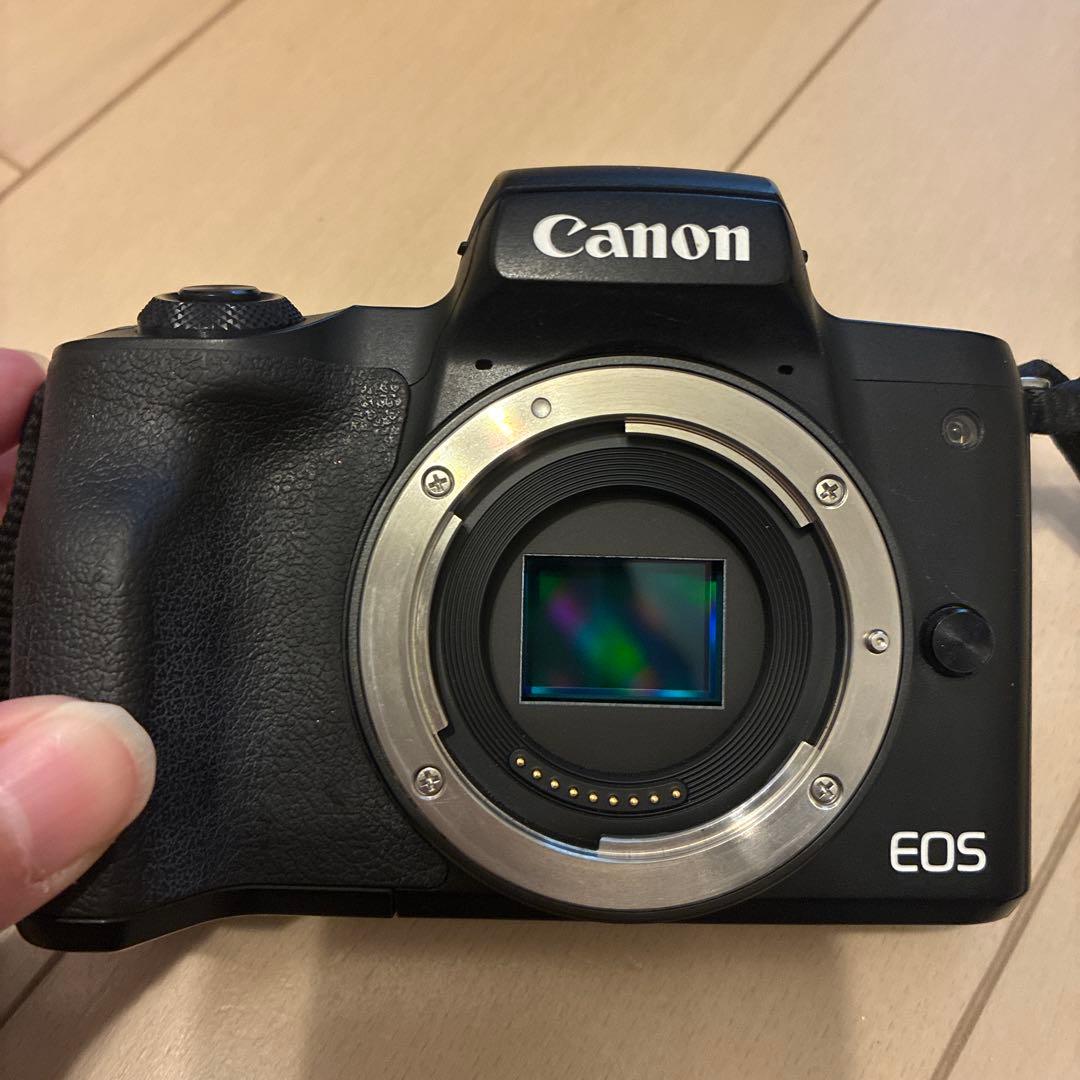 キャノン　EOS kiss M2