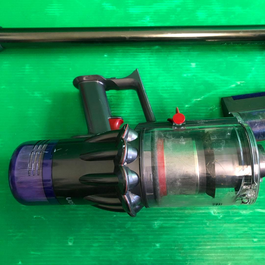 Dyson スティッククリーナー本体 ジャンク ※スイッチ動きません