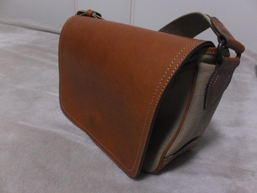 土屋鞄　カメラ散歩バッグ