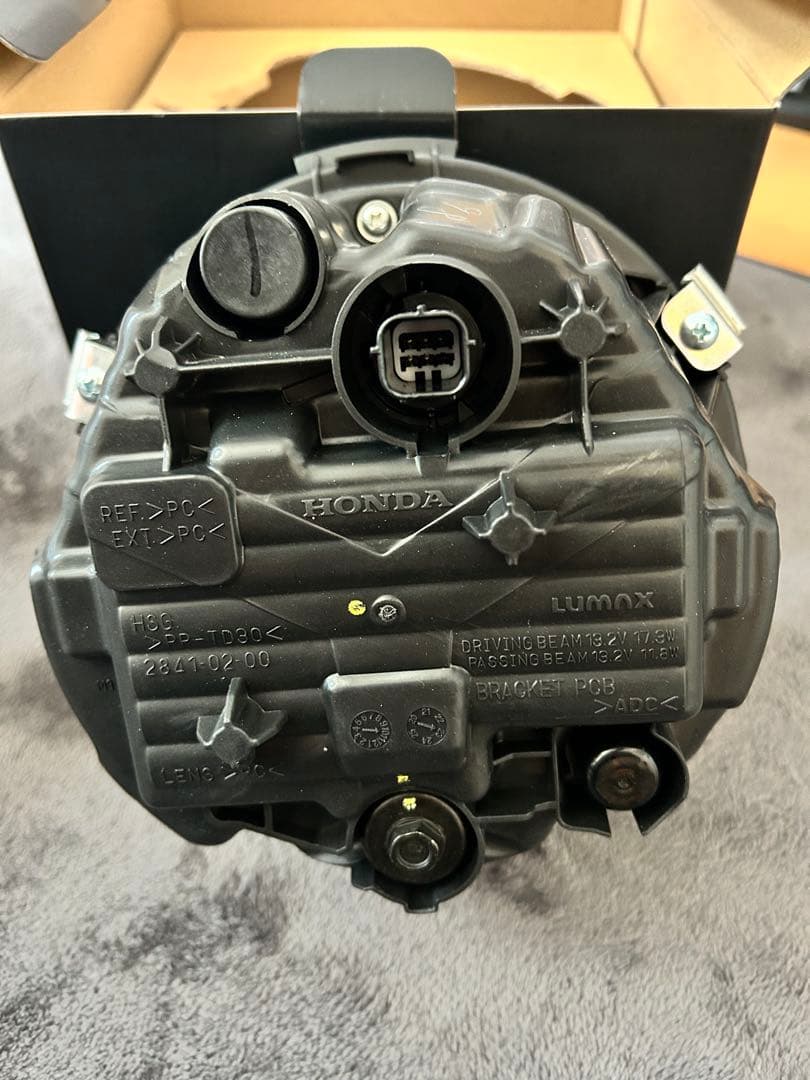 GB350 純正ヘッドライト