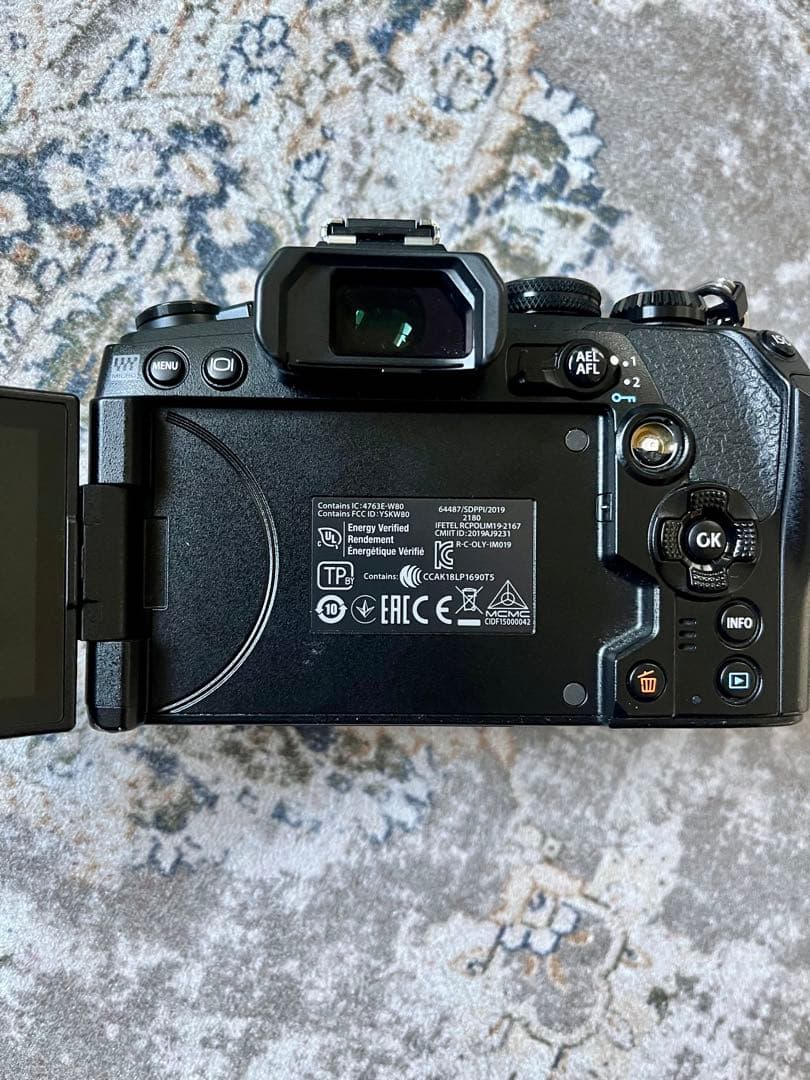 【makaroni3】オリンパス OM-D E-M1 Mark III