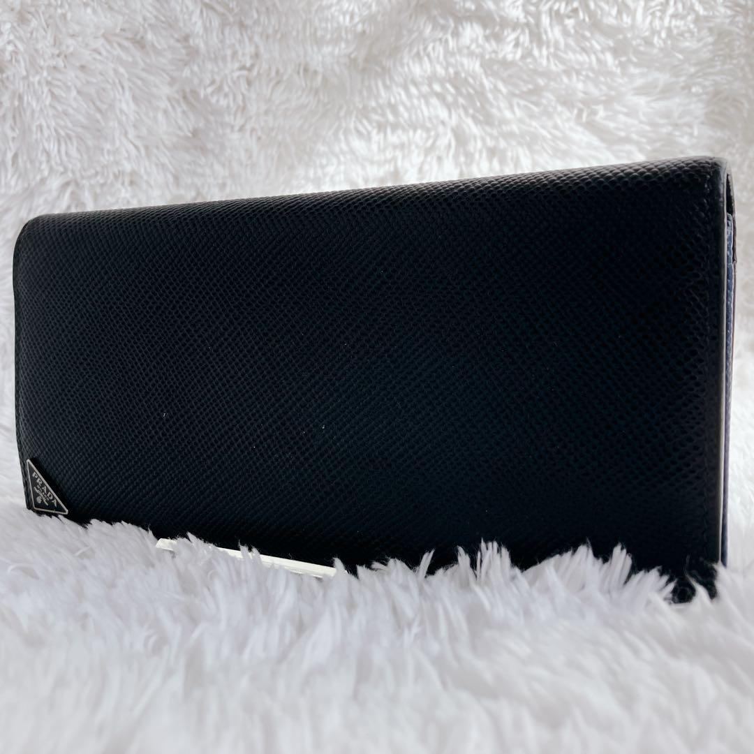 プラダ サフィアーノ 長財布 2MV836レザーバイカラー 黒　青　三角ロゴ